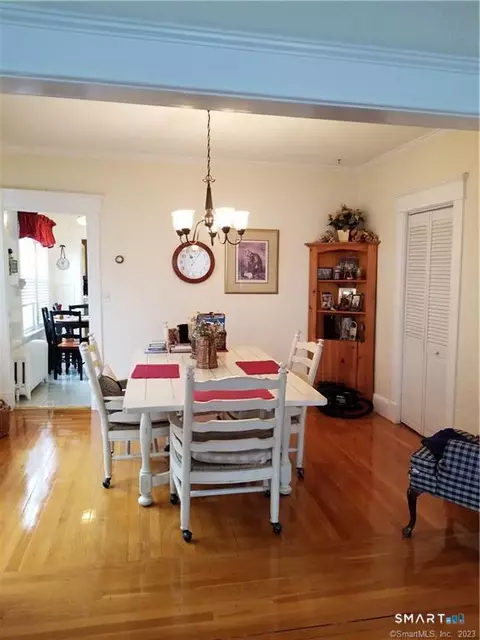 Dining - 26 4th St, Hamden, CT 06514 photo 1 of 4