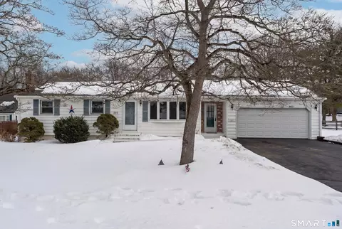 204 Parker Farms Rd, Wallingford, CT 06492