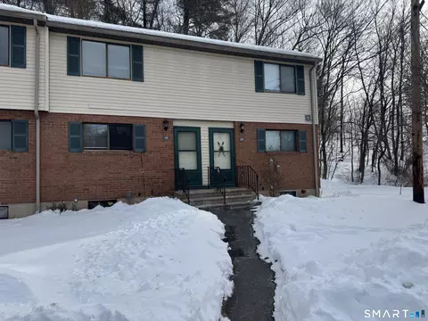 39 Horton Hill Rd #10I, Naugatuck, CT 06770