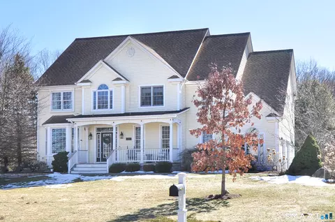 112 Gilbert Ln, South Windsor, CT 06074
