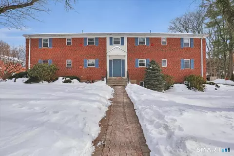 3 Colonial Dr #C, Rocky Hill, CT 06067