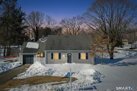 101 Pool Rd, North Haven, CT 06473