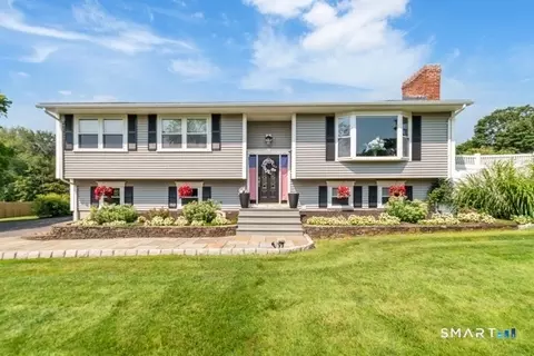 221 Charter Oak Dr, Watertown, CT 06795