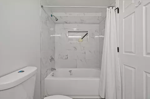 Bath - 34 Pleasant St #6, Plainfield, CT 06374 photo 2 of 2