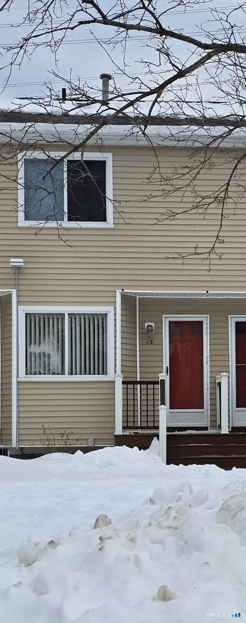 1561 E Main St #13, Meriden, CT 06450