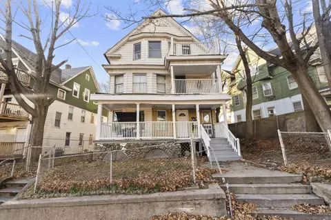 77 Wall St, Waterbury, CT 06705