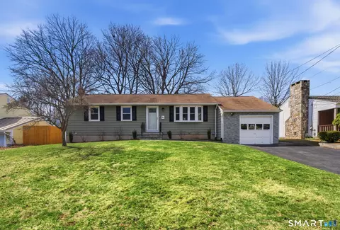 55 Old Farm Dr, Newington, CT 06111