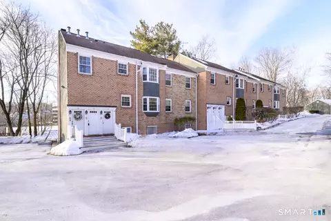 3 Valley View Rd #45, Norwalk, CT 06851