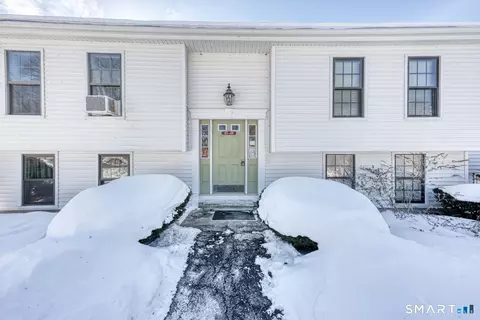 45 Aspetuck Vlg #45, New Milford, CT 06776