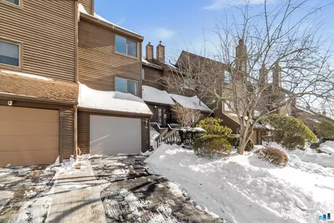 900 Mix Ave #123, Hamden, CT 06514