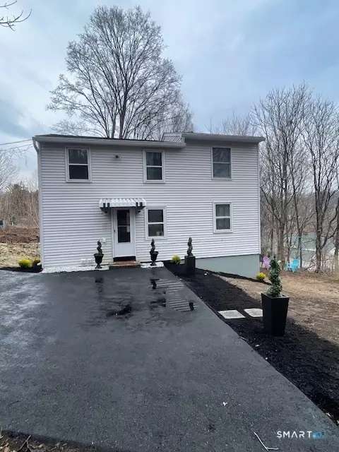 1 Hickory St, Bristol, CT 06010