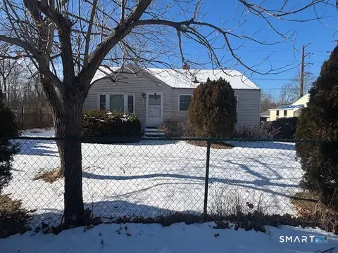 305 Granby St, Hartford, CT 06112