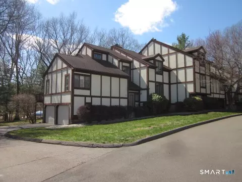 690 Forest Rd #651, West Haven, CT 06516