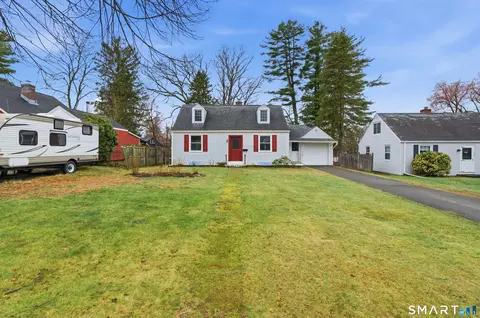 134 Morningside Dr E, Bristol, CT 06010
