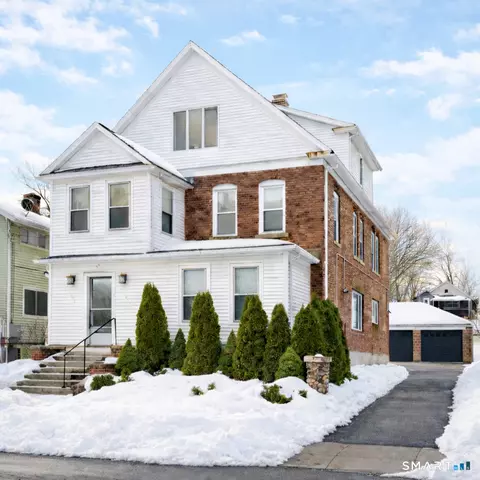 103 Grove St, Middletown, CT 06457