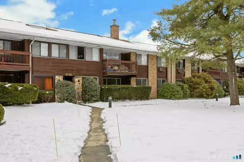 154 Cold Spring Rd #18, Stamford, CT 06905