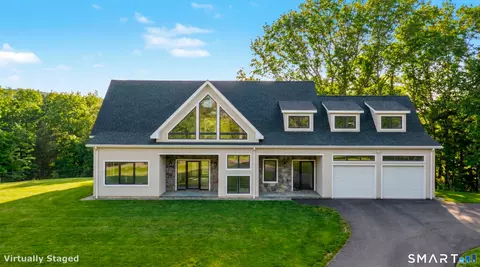 25 Spruce Mountain Trl, Danbury, CT 06810
