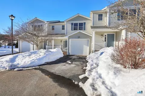 95 Gianna Dr #95, Manchester, CT 06042