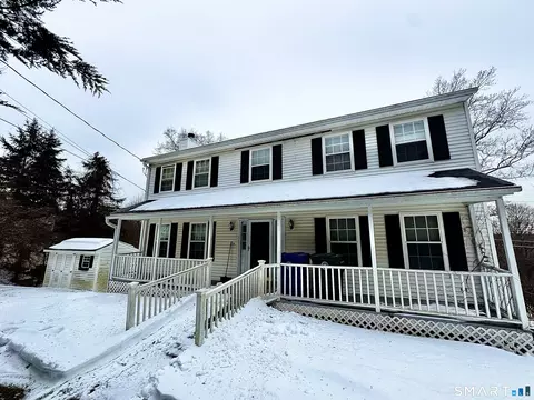 1425 James Farm Rd, Stratford, CT 06614