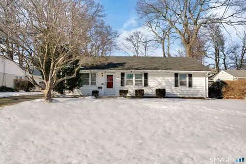 3432 Old Town Rd, Bridgeport, CT 06606