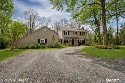 168 Tackora Trl, Ridgefield, CT 06877