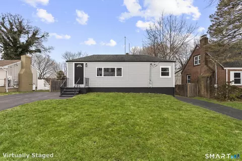 40 Sorensen Rd, West Haven, CT 06516