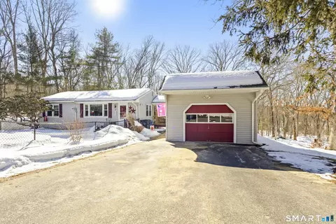 81 Chappell St, Chaplin, CT 06235