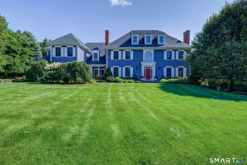 9 Dunham Ln, Farmington, CT 06032