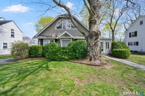 20 Lemay St, West Hartford, CT 06107