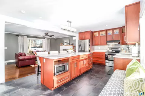 Kitchen - 8 Marilyn Rd, Brookfield, CT 06804 photo 2 of 4