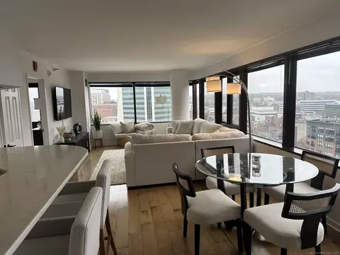 127 Greyrock Pl #1401, Stamford, CT 06901