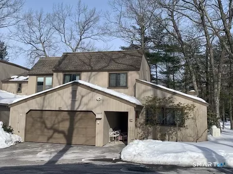 28 Cottonwood Dr #28, Avon, CT 06001