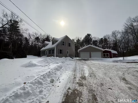 470 Fabyan Rd, North Grosvenor Dale, CT 06255