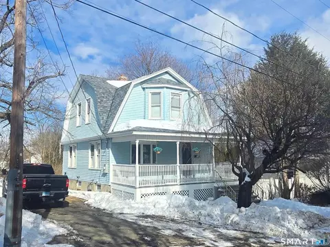 265 Citizens Ave, Waterbury, CT 06704