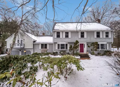 145 Hollister Dr, Avon, CT 06001