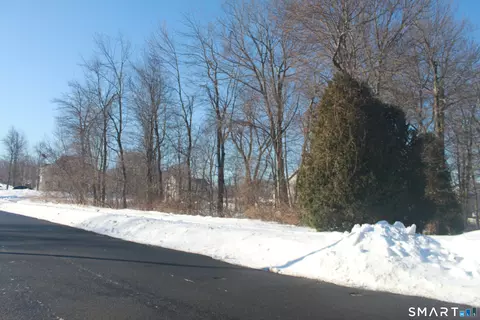 272 Old Orchard Rd, Bristol, CT 06010
