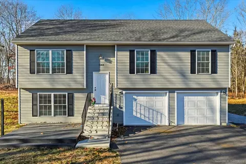 1084 E Lake Rd, Oakdale, CT 06370