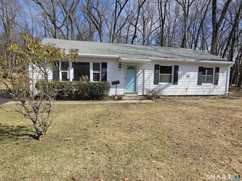 89 Faith Cir #89, Manchester, CT 06040