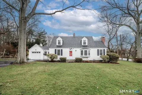 28 Overbrook Rd, Norwalk, CT 06851
