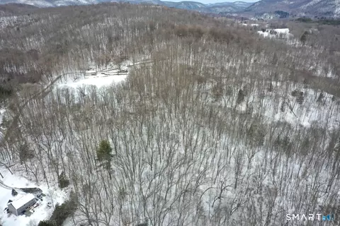 100 S Kent Rd, New Milford, CT 06755