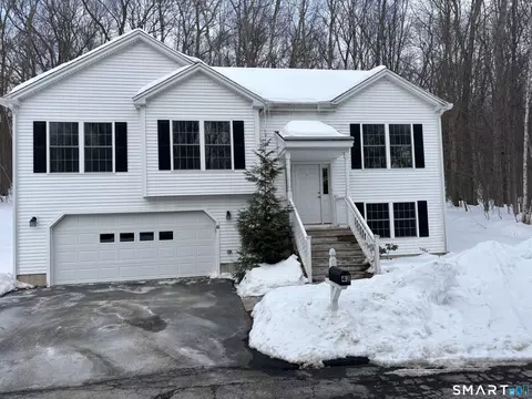 43 Belvedere Dr #43, Tolland, CT 06084