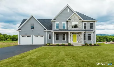 106 Rock Ridge Rd, Manchester, CT 06040