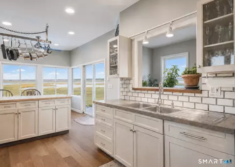 Kitchen - 31 Splitrock Rd, Norwalk, CT 06854 photo 1 of 1
