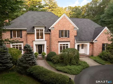 10 Hinchley Wood Wood, Farmington, CT 06032