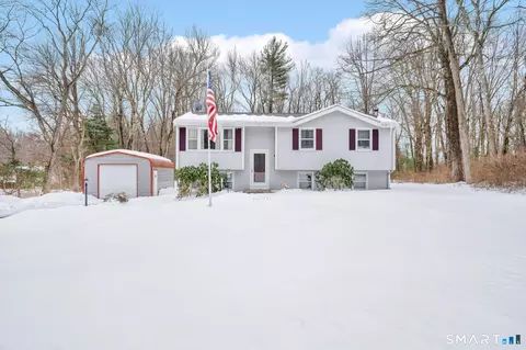 7 Harvey Ln, Stafford Springs, CT 06076