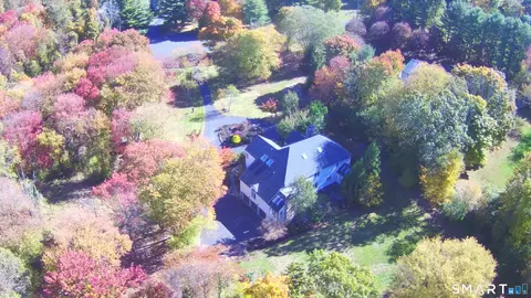 101 Northwood Dr, Easton, CT 06612