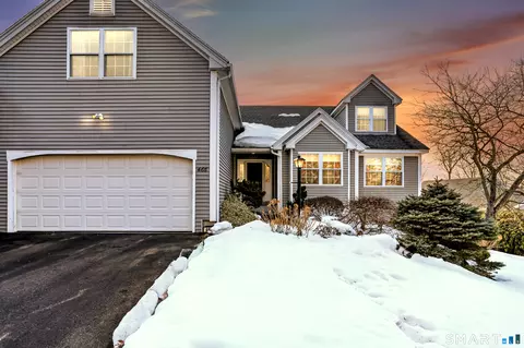 466 Ironwood Trl #466, Shelton, CT 06484