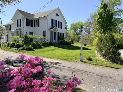403 Beach St, Litchfield, CT 06759