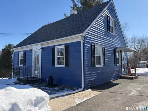 65 Cass St, Meriden, CT 06450
