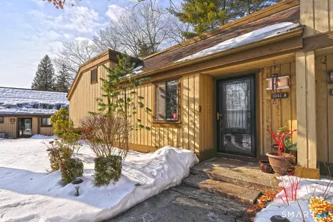 1041 Heritage Vlg #A, Southbury, CT 06488